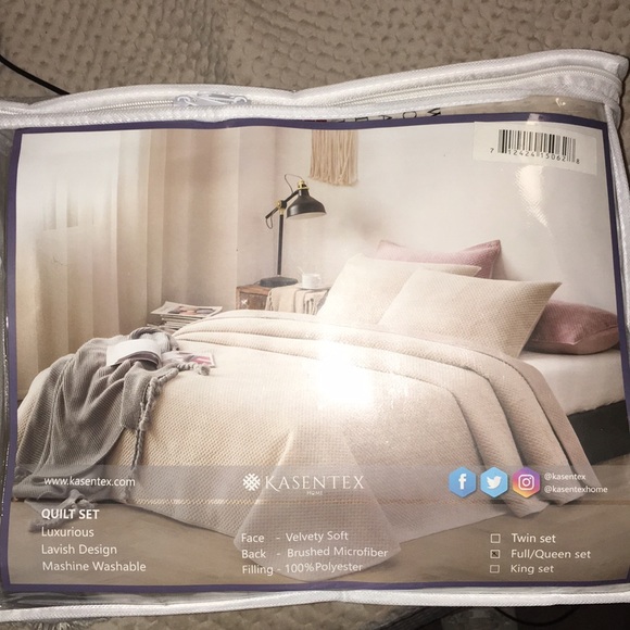 Bedding Super Soft Quilt Set Poshmark